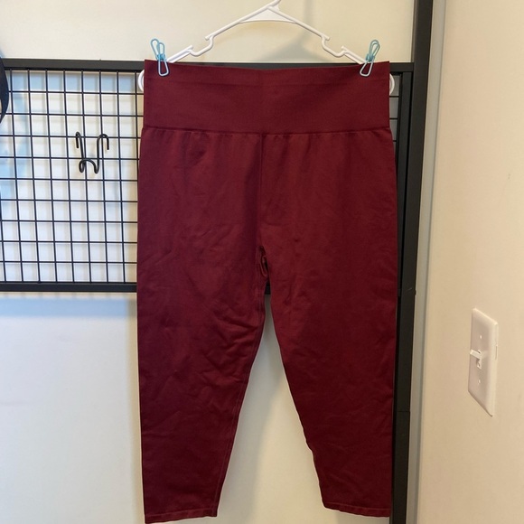 NWOT | Fabletics women’s‎ leggings — XL - Picture 1 of 6